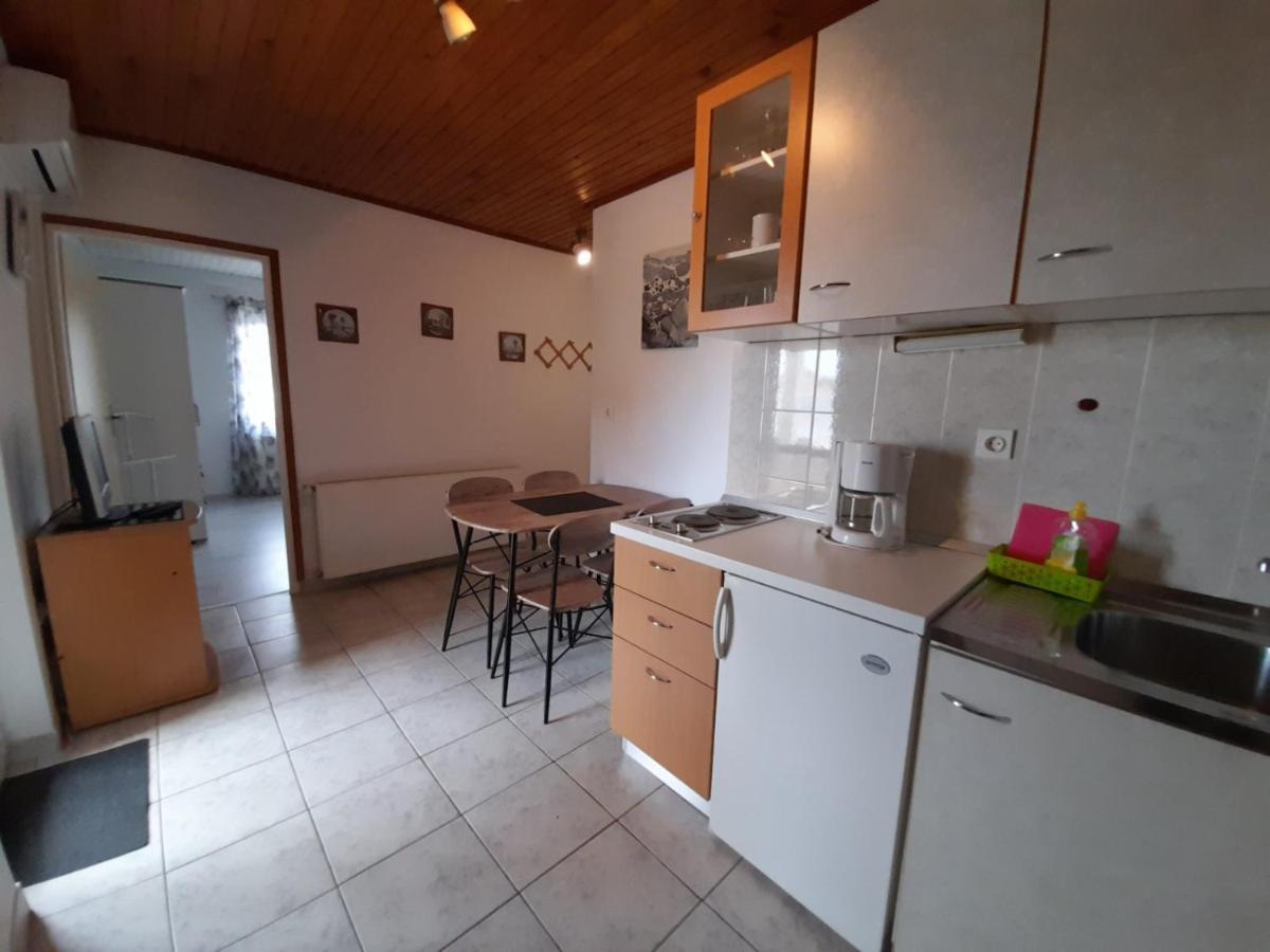 Apartment Tariba Supetarska Draga Bagian luar foto