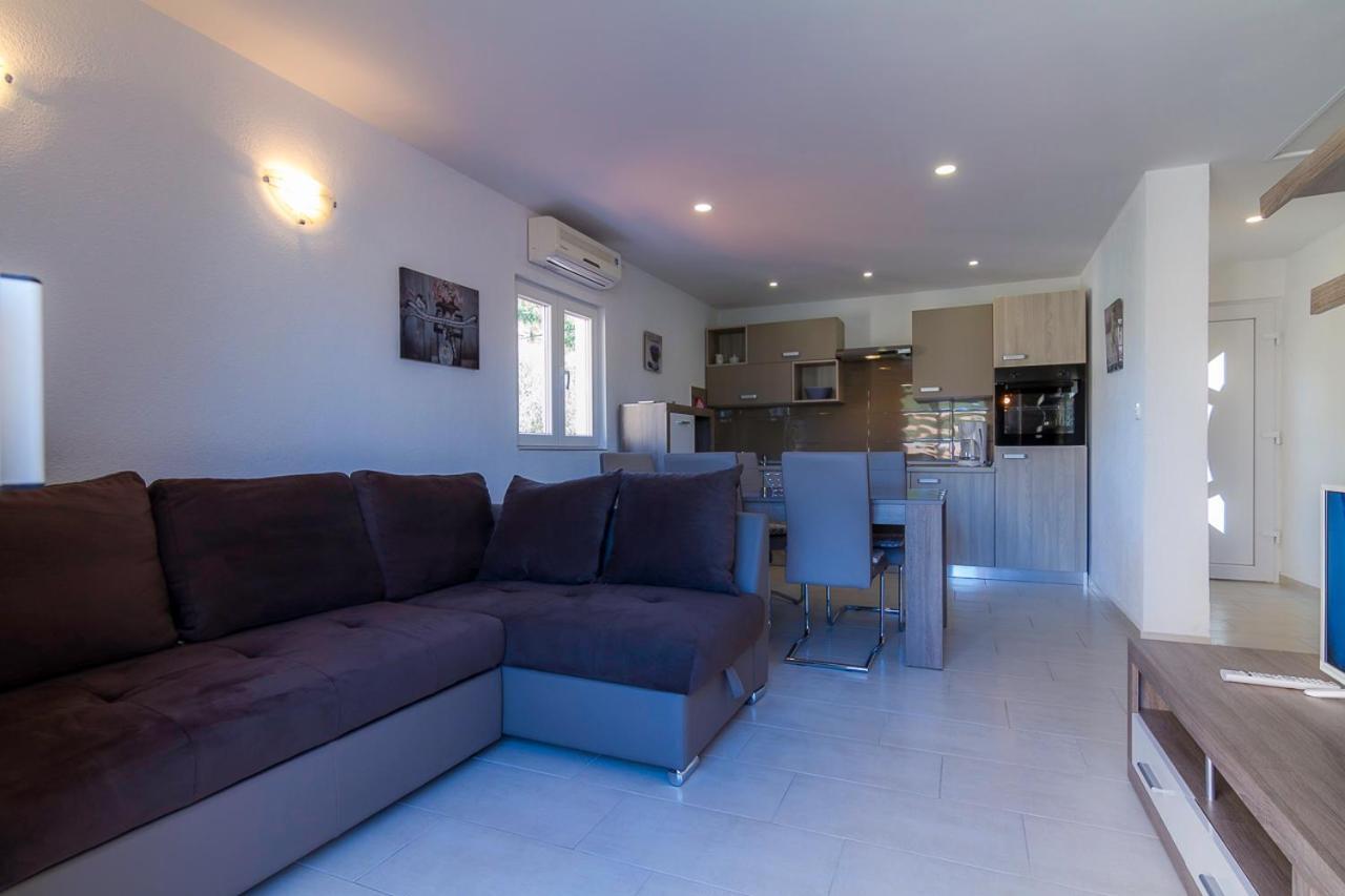 Apartment Tariba Supetarska Draga Bagian luar foto