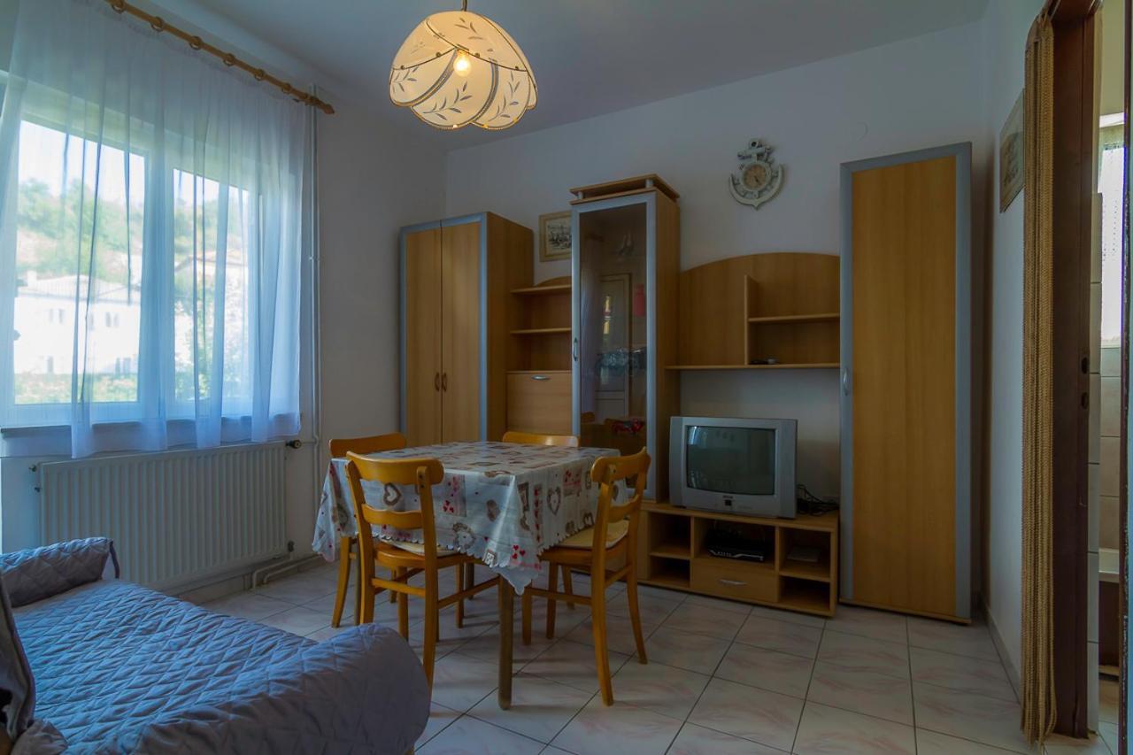 Apartment Tariba Supetarska Draga Bagian luar foto